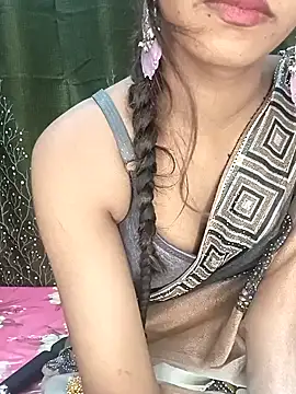 Drive girl online show from November 2025 10:41:01 PM