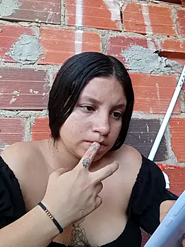 Shell Latina online show from September 2025 03:45:01 PM