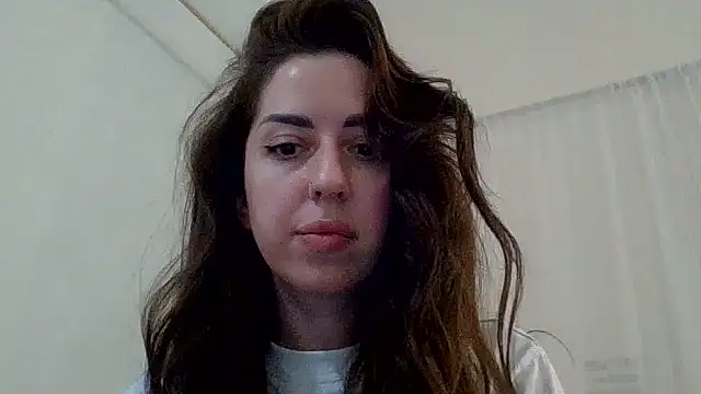 Snapshot of Venzalia chatting on November 2025 03:16:01 PM Venzalia online show from November 2025 03:16:01 PM