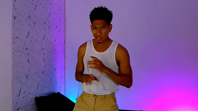 lorian vikel online show from March 2026 11:19:02 PM