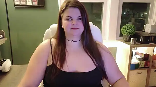 PlayWithBrittany online show from December 2025 11:00:02 PM