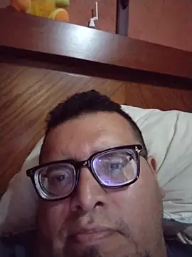 Santiagoqro85 online show from November 2025 01:07:02 AM