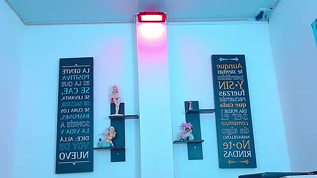 CHLOE THUNDERS online show from February 2026 11:15:02 AM