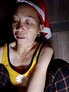 Snapshot of -Xuka-200 chatting on November 2025 10:15:01 AM -Xuka-200 online show from November 2025 10:15:01 AM