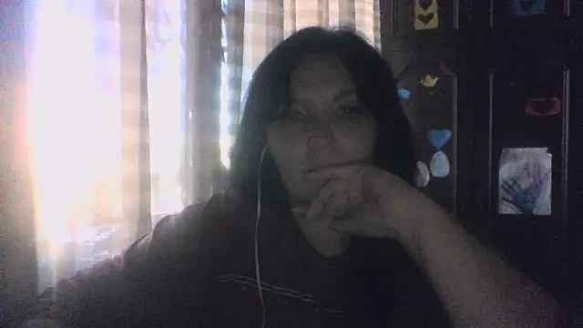 Snapshot of Breezy_88 chatting on September 2025 11:21:01 AM Breezy 88 online show from September 2025 11:21:01 AM