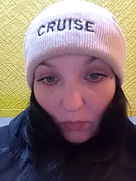 Snapshot of Breezy_88 chatting on October 2025 10:30:01 AM Breezy 88 online show from October 2025 10:30:01 AM