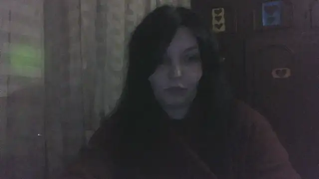 Snapshot of Breezy_88 chatting on October 2025 06:10:02 PM Breezy 88 online show from October 2025 06:10:02 PM