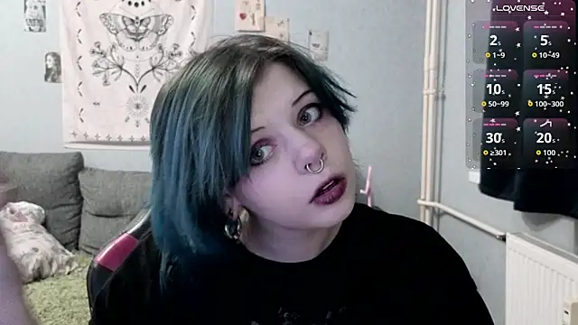 Alice Zev online show from November 2025 09:53:01 PM