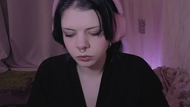 Alice Zev online show from April 2026 12:36:02 AM