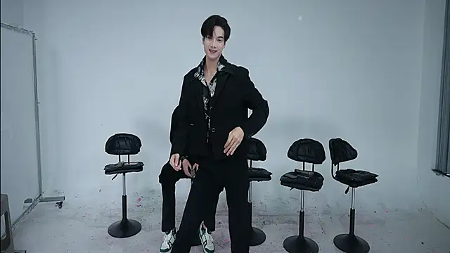 Snapshot of JL-sweetbaby1 chatting on November 2025 05:31:02 AM JL-sweetbaby1 online show from November 2025 05:31:02 AM