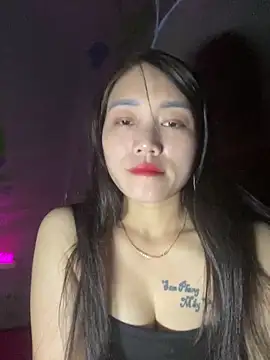 chipp-bong online show from November 2025 01:26:01 AM