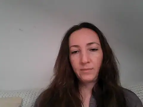 Valessya online show from May 2026 02:03:01 PM