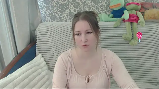 Snapshot of LesanaMagic chatting on June 2026 09:37:02 AM LesanaMagic online show from June 2026 09:37:02 AM