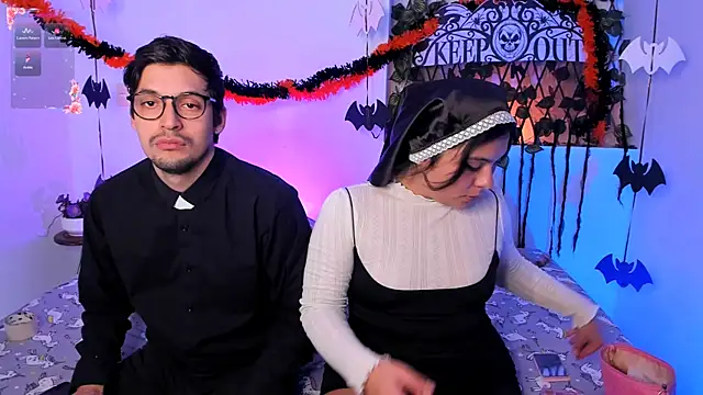 kylietimothee online show from October 2025 06:06:02 PM