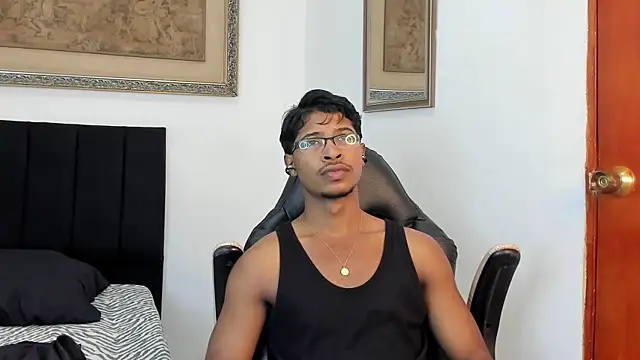 cassian gold online show from November 2025 08:30:01 PM