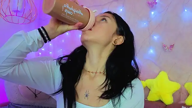 april bennett online show from February 2026 12:59:02 PM