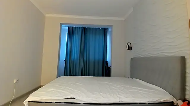 yanyaan online show from November 2025 03:17:02 AM