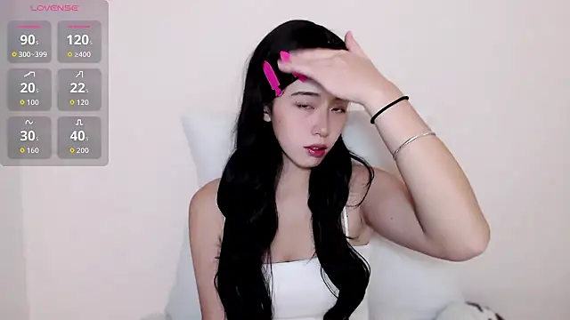 Wfrost0707 online show from October 2025 06:17:01 AM