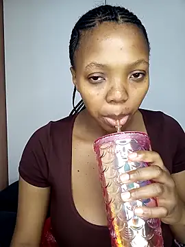 MilfBoobsxx online show from February 2026 04:11:01 AM