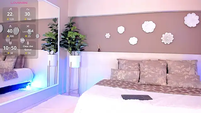 VictoriaShelby online show from October 2025 11:53:01 AM