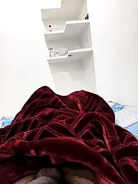 Snapshot of Chanderi19 chatting on November 2025 04:29:02 PM Chanderi19 online show from November 2025 04:29:02 PM