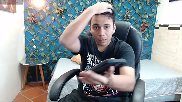 titanxero online show from October 2025 11:46:02 AM