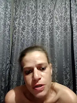 Snapshot of Skymadison chatting on December 2025 08:05:02 PM Skymadison online show from December 2025 08:05:02 PM