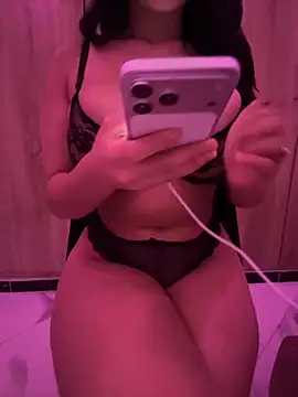 Snapshot of asile21 chatting on October 2025 06:03:02 AM asile21 online show from October 2025 06:03:02 AM