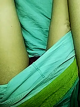 Snapshot of Aasha_devi05 chatting on May 2026 06:04:02 PM Aasha devi05 online show from May 2026 06:04:02 PM