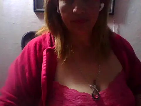 Snapshot of ROOMIINA chatting on October 2025 11:05:02 PM ROOMIINA online show from October 2025 11:05:02 PM