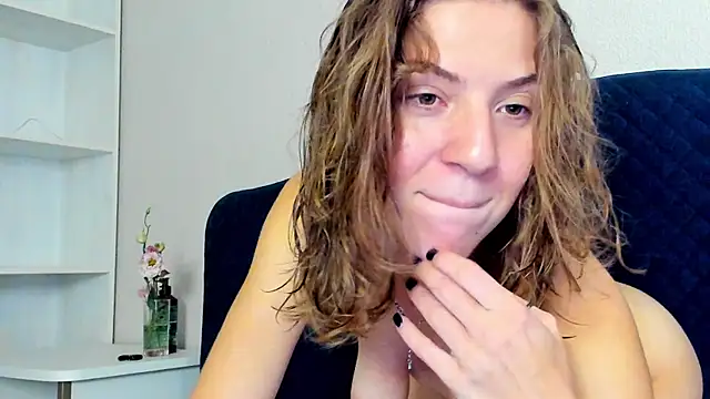 Snapshot of lost_moon chatting on September 2025 03:01:01 PM lost moon online show from September 2025 03:01:01 PM