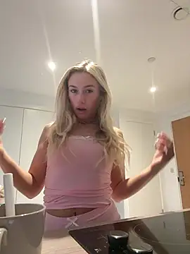 SexySaraxxoo online show from March 2026 08:48:01 AM