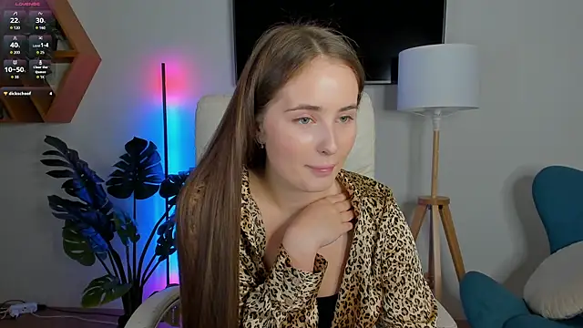 Sweet  Amily online show from September 2025 12:31:02 PM