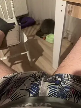 dicksmallll online show from March 2026 07:20:02 PM