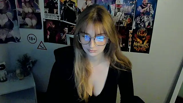 NeyliDream online show from October 2025 12:48:02 PM