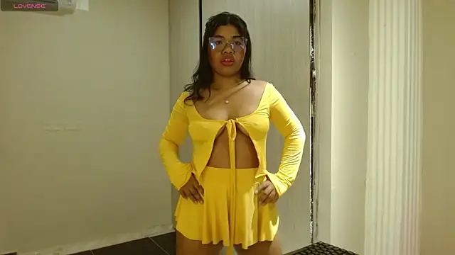 sienna valexx online show from October 2025 11:07:01 AM