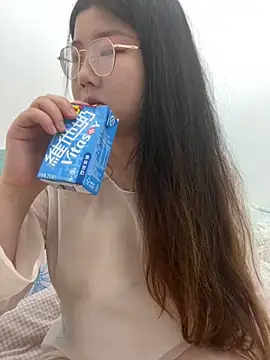 xxwang20 online show from March 2026 05:41:02 PM