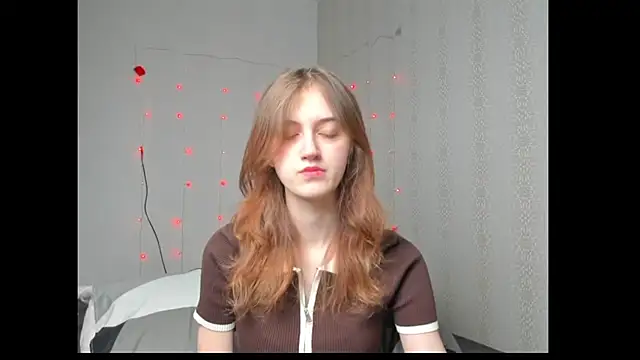 dreamy pollyyy online show from March 2026 11:27:01 AM