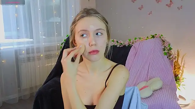 Succubelle online show from January 2026 08:08:01 AM