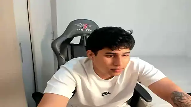 jhony dickm online show from September 2025 09:35:02 AM
