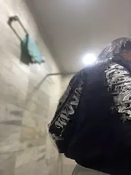 Megaan  More online show from September 2025 02:24:02 AM