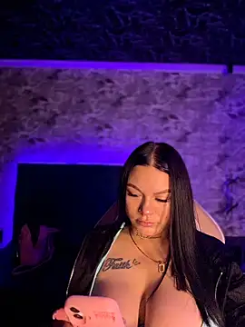 Megaan  More online show from January 2026 01:19:01 AM