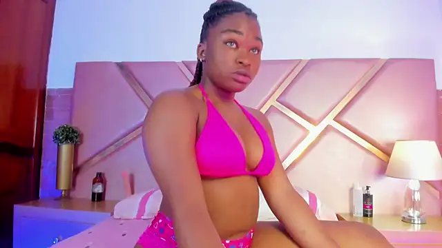 SophieSinclair online show from October 2025 12:47:01 PM