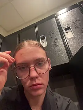 AllesandraLove online show from November 2025 03:11:01 PM