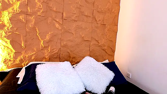 IvannaaVega online show from February 2026 05:23:01 AM