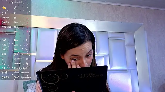 Lunabellee  online show from February 2026 08:05:01 PM