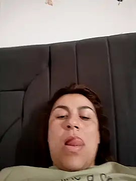 vanessa-titisM online show from April 2026 04:37:02 PM