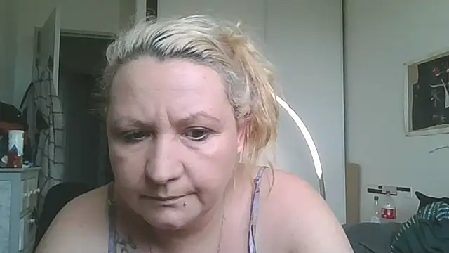 Snapshot of Bakala93 chatting on May 2026 01:29:02 PM Bakala93 online show from May 2026 01:29:02 PM