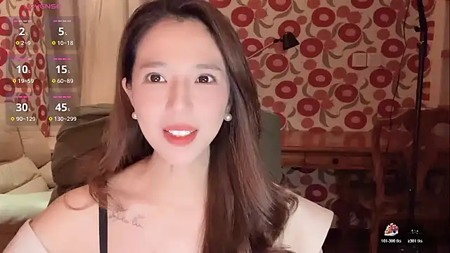 miss-lin online show from October 2025 02:18:02 PM