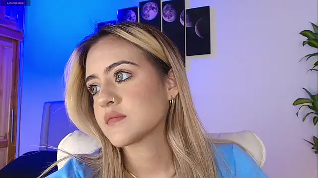 MaryMoon  online show from October 2025 10:10:01 PM